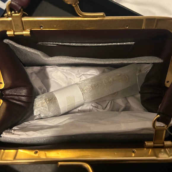 Coach Blackcurrant Leather Kisslock 16 Frame Bag 👛 - Picture 6 of 9